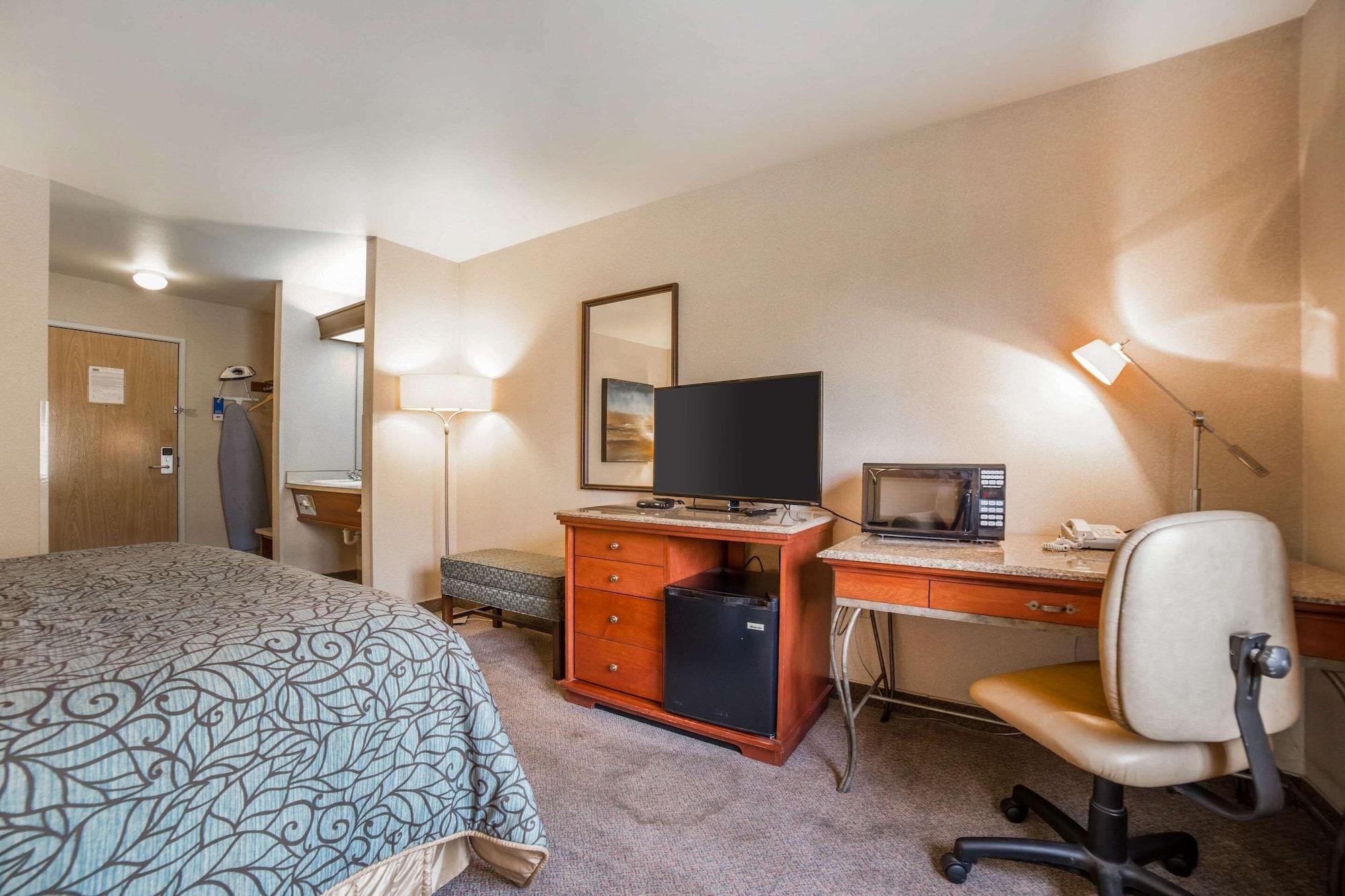 Hotel Rodeway & Nampa